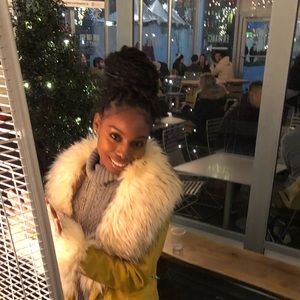 Meet your Posher, Sheena